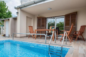  Balatonfüred Apartmanház  Балатонфюред
